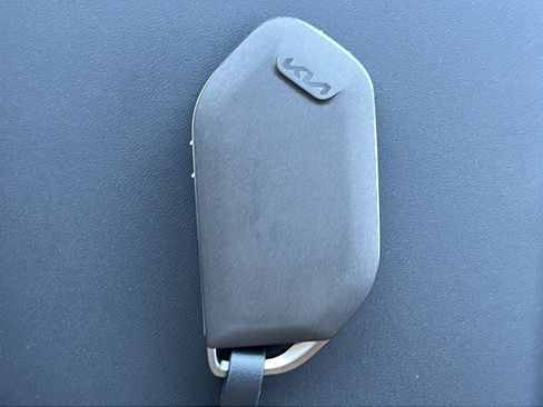 New 2026 Kia K4 FWD image 24