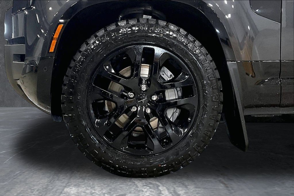New 2026 Land Rover Defender 130 Outbound AWD/4WD image 13