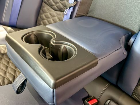 Certified 2025 Cadillac CT4 V Blackwing w/ Petit Pataud Special Edition RWD image 36