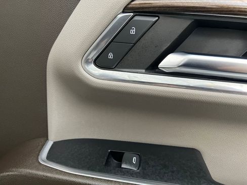 Used 2024 Chevrolet Silverado 2500 LT image 26