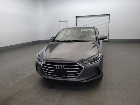 Used 2018 Hyundai Elantra Value Edition FWD image 15