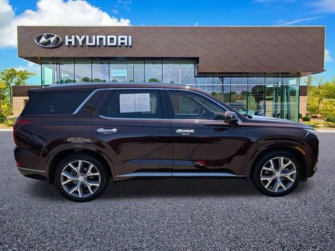 Used 2022 Hyundai Palisade Limited FWD image 5