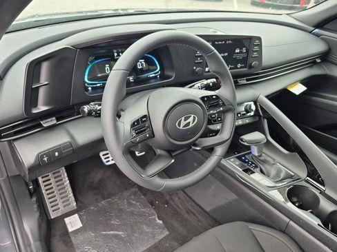 New 2026 Hyundai Elantra Sport FWD image 12