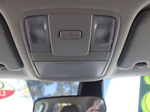 Certified 2025 Kia Soul LX image 45