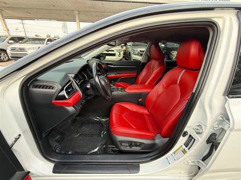 Used 2021 Toyota Camry XSE AWD/4WD image 18