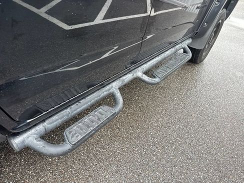 Used 2019 Chevrolet Colorado Z71 RWD image 13