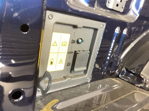 New 2025 Ford F150 Lightning Lariat image 11