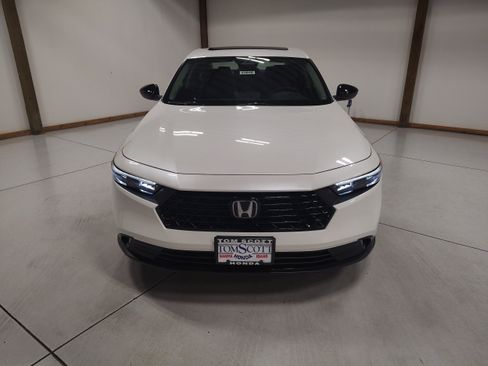 New 2026 Honda Accord SE image 3