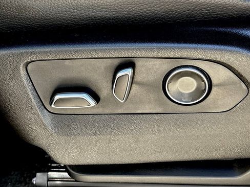 Used 2024 GMC Yukon XL Denali w/ Max Trailering Package image 12