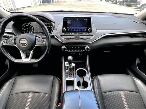 Used 2023 Nissan Altima 2.5 SR image 15