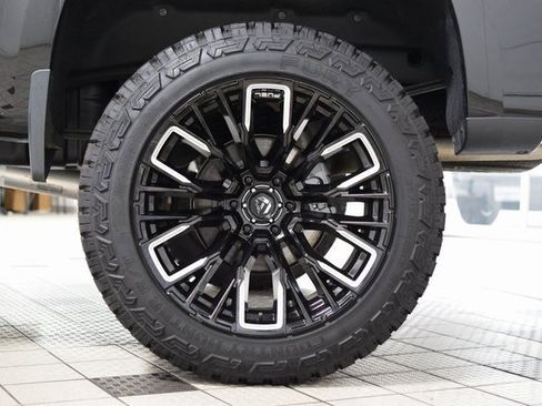 Used 2024 Chevrolet Silverado 1500 High Country w/ High Country Premium Package image 25