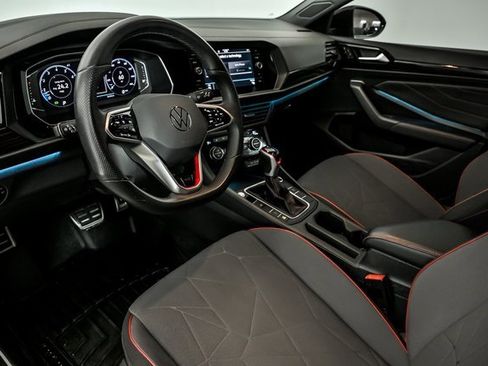 Used 2024 Volkswagen Jetta GLI 40th Anniversary Edition image 10