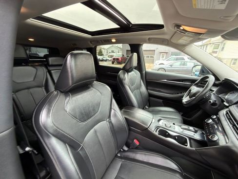 Used 2022 INFINITI QX60 Pure image 32