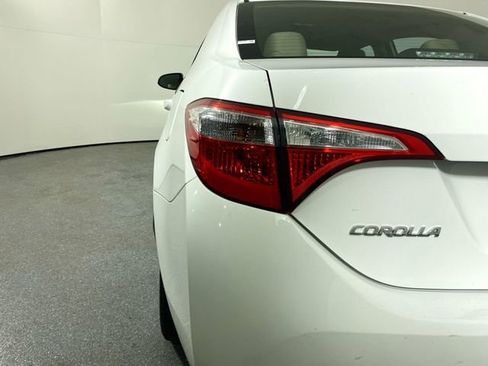 Used 2014 Toyota Corolla L image 28