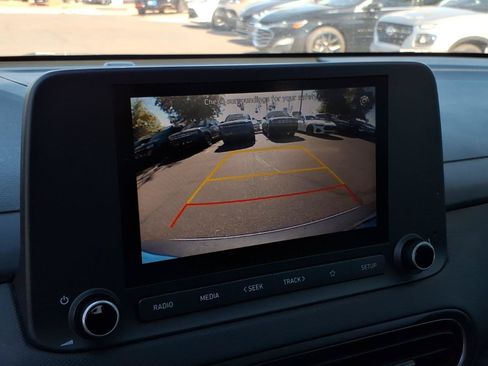 Used 2022 Hyundai Kona SEL FWD image 20