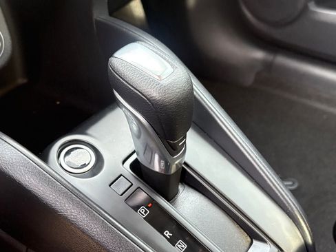 Certified 2025 Nissan Kicks Play S FWD image 23