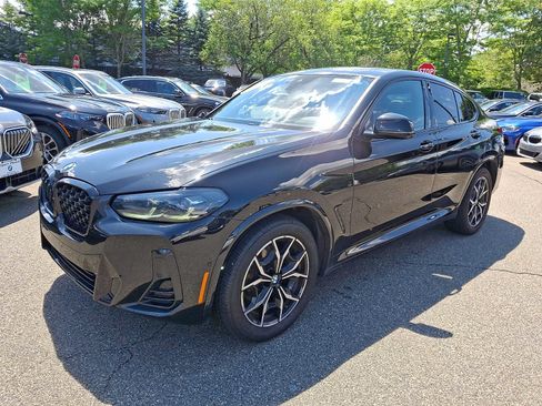 Used 2023 BMW X4 xDrive30i w/ M Sport Package AWD/4WD image 3