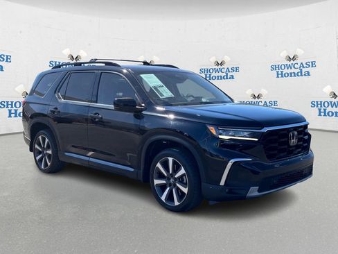 Used 2023 Honda Pilot Touring image 10