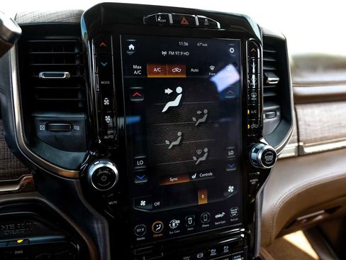 Used 2021 RAM 3500 Limited image 31