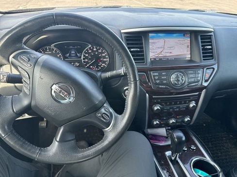 Used 2015 Nissan Pathfinder Platinum w/ Cargo Package AWD/4WD image 28