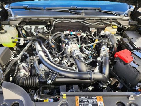 New 2025 Ford Ranger Lariat w/ FX4 Off-Road Package image 21