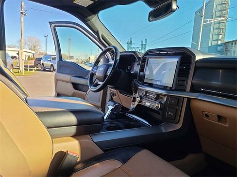 Used 2021 Ford F150 Lariat w/ Equipment Group 502A High image 23