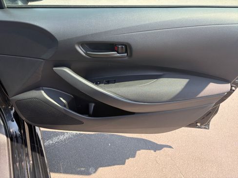 Used 2024 Toyota Corolla LE FWD image 27