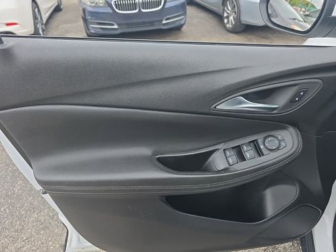 Used 2024 Buick Encore GX Preferred FWD image 13