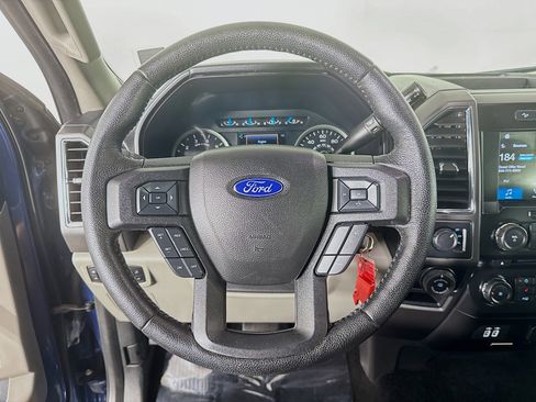 Used 2016 Ford F150 XLT w/ Equipment Group 302A Luxury image 12