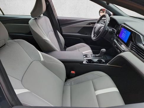 Used 2026 Toyota Camry SE w/ Convenience Package FWD image 15