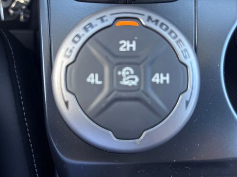 New 2025 Ford Bronco Outer Banks image 25