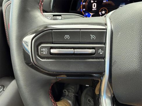 Used 2024 Chevrolet Colorado Z71 w/ Z71 Convenience Package 2 image 48