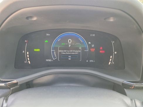 Used 2025 Toyota Camry LE image 22