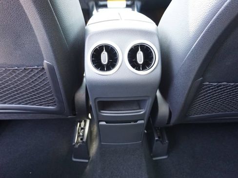 Certified 2025 Mercedes-Benz GLB 250 image 47