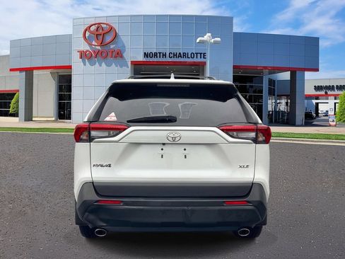 Used 2025 Toyota RAV4 XLE Premium w/ Weather Package FWD image 7