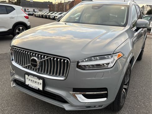 Used 2024 Volvo XC90 B6 Plus w/ Protection Package Premier image 11