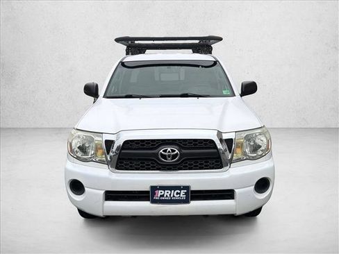 Used 2011 Toyota Tacoma 2WD Access Cab image 2