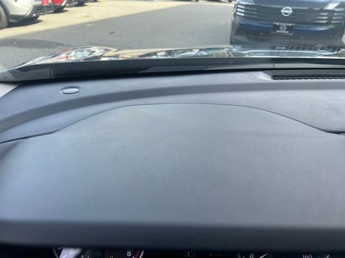 Certified 2025 Nissan Sentra SR w/ SR Premium Package image 25