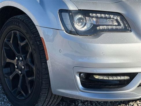 Used 2023 Chrysler 300 Touring L w/ Popular Equipment Group image 6