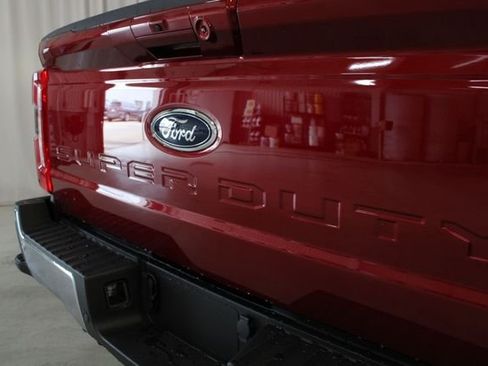 New 2026 Ford F250 Lariat w/ Lariat Ultimate Package AWD/4WD image 32