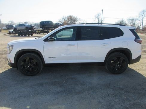 New 2026 GMC Acadia Elevation w/ Black Edition FWD image 9