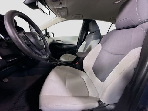 Used 2021 Toyota Corolla LE FWD image 21
