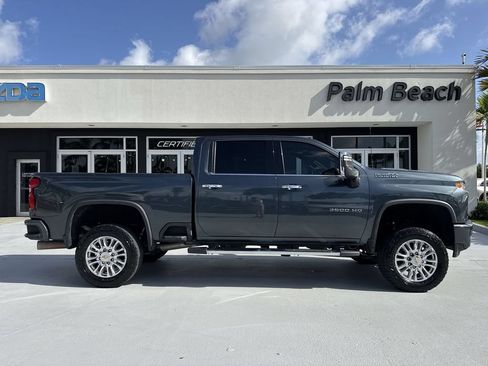 Used 2020 Chevrolet Silverado 3500 High Country w/ Z71 Off-Road Package AWD/4WD image 23