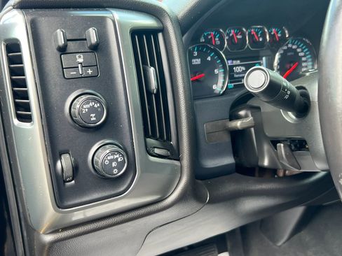 Used 2019 Chevrolet Silverado 1500 LT w/ All Star Edition AWD/4WD image 13