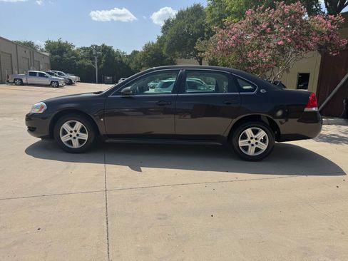 Used 2009 Chevrolet Impala LS FWD image 4