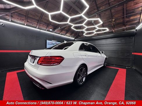 Used 2014 Mercedes-Benz E 350 Sedan image 3