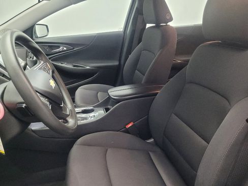 Used 2023 Chevrolet Malibu LT image 17