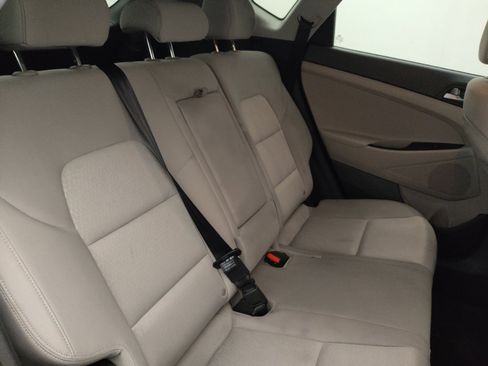 Used 2017 Hyundai Tucson Sport FWD image 19