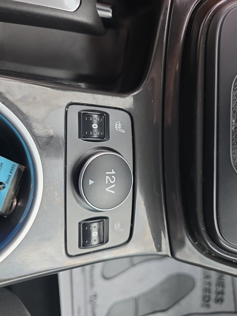 Used 2014 Ford Escape Titanium w/ Equipment Group 401A AWD/4WD image 22