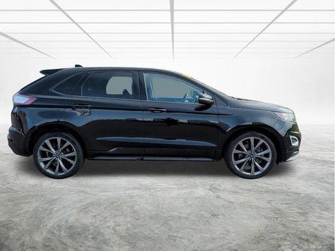 Used 2018 Ford Edge Sport w/ Equipment Group 401A AWD/4WD image 5